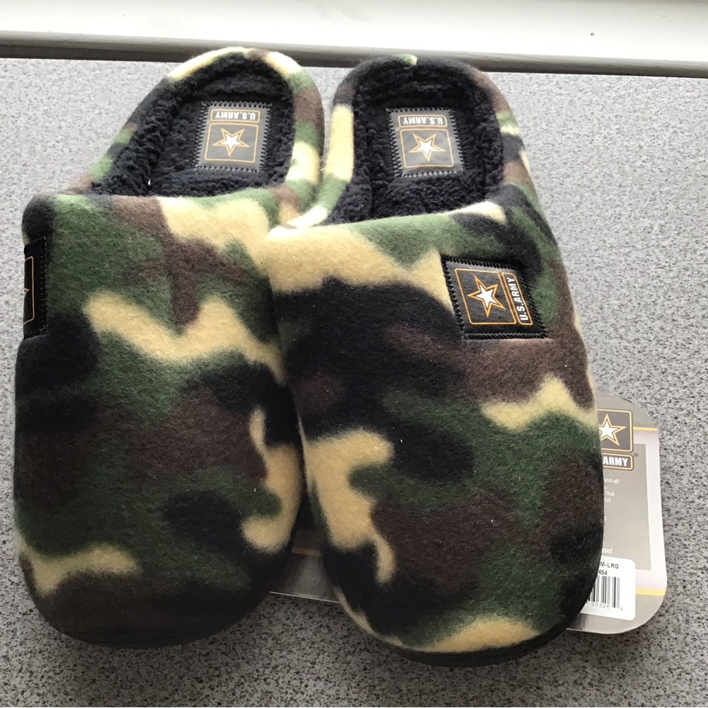 Men’s Slippers